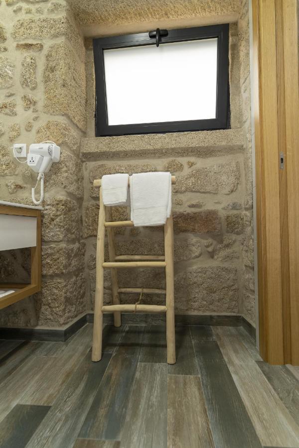 Alojamento Girassol - Guest House - Quarto Com Casa De Banho Privativa Castelo Branco  Exterior foto